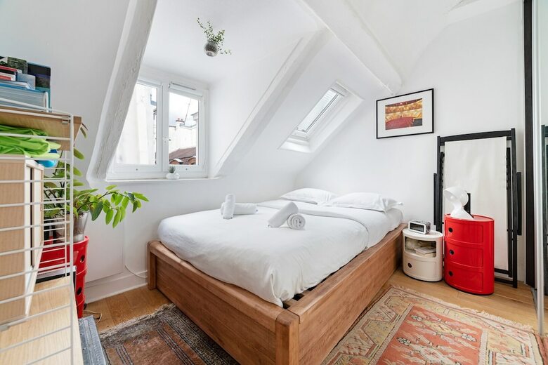 Fontaines Du Temple Apartment