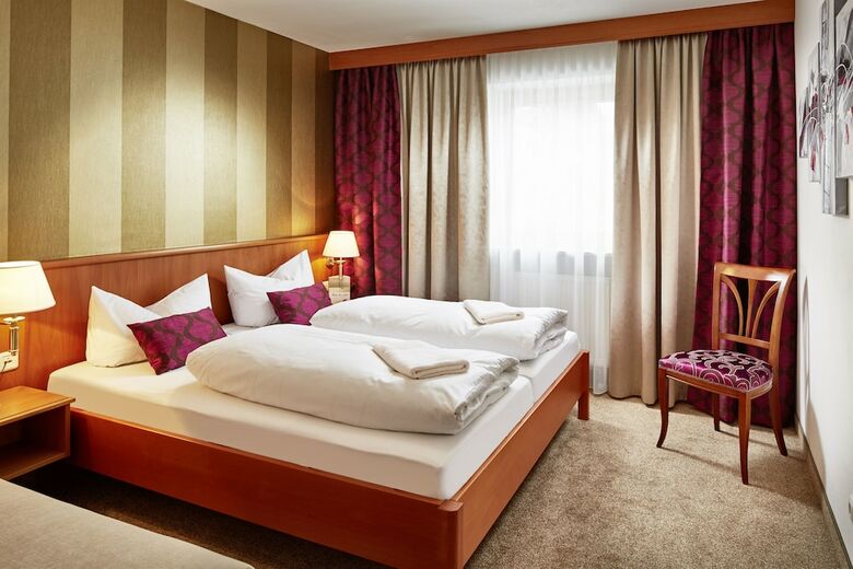Hotel Maximilian
