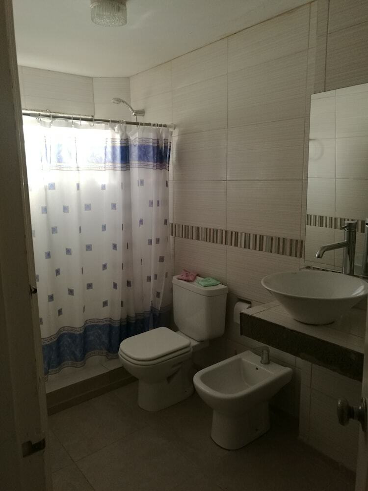 Wonderful Chalet Three Blocks From The Beach