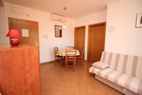 Apartamentos Villa Limun