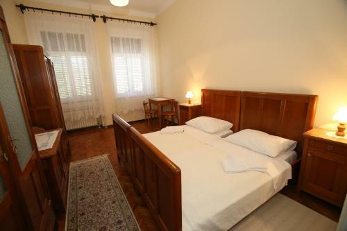 Bed & Breakfast Three Angels