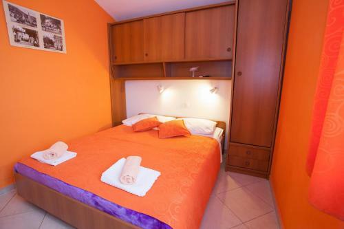 Hostal Pansion Burin