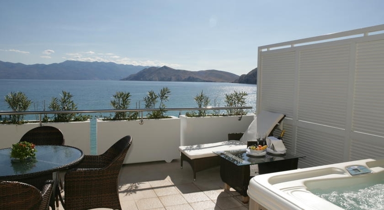 Hotel Atrium Residence Baska