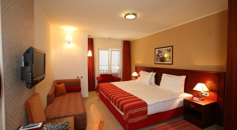 Hotel Atrium Residence Baska