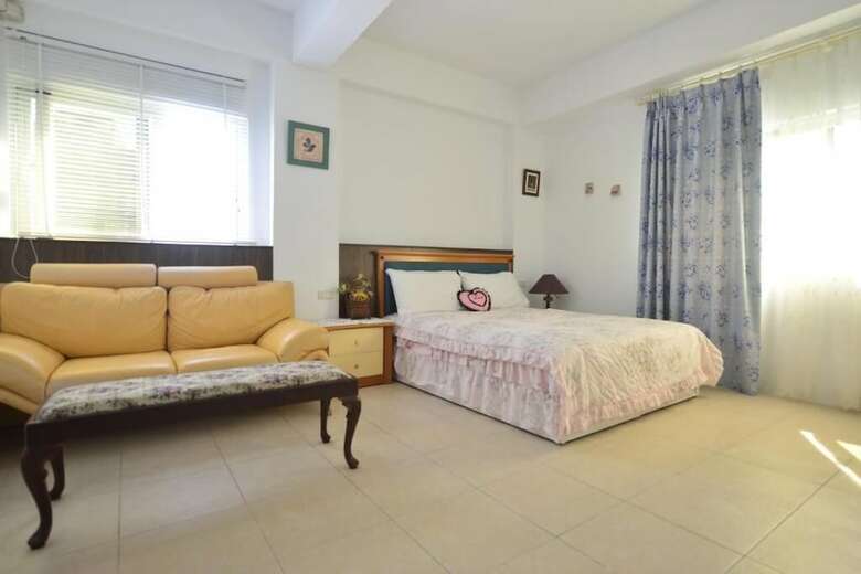 Hotel Happy Feet Youth B&B