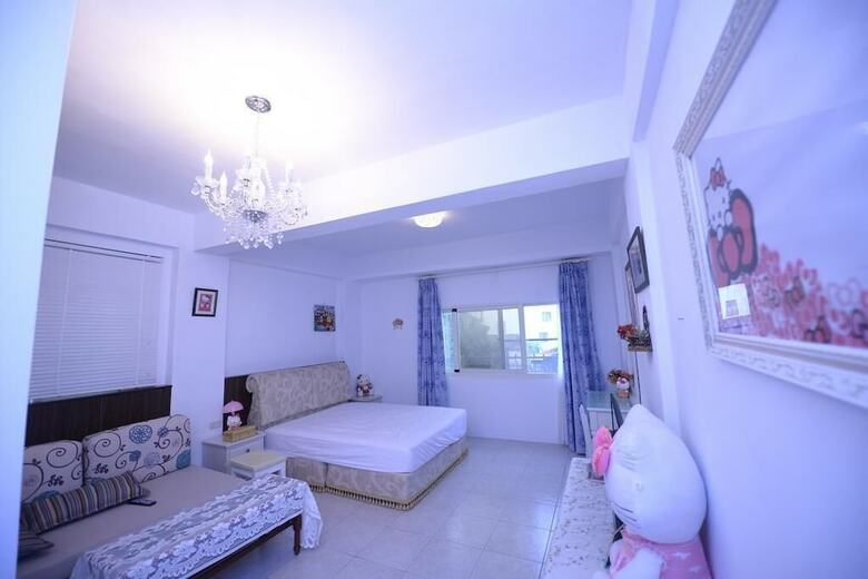 Hotel Happy Feet Youth B&B
