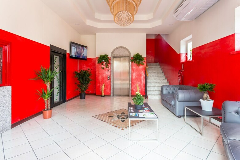 Hotel Italia Dormelletto