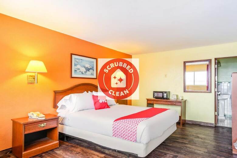 Oyo Hotel Peoria Il I-74