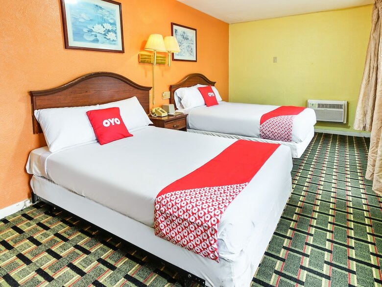Oyo Hotel Peoria Il I-74