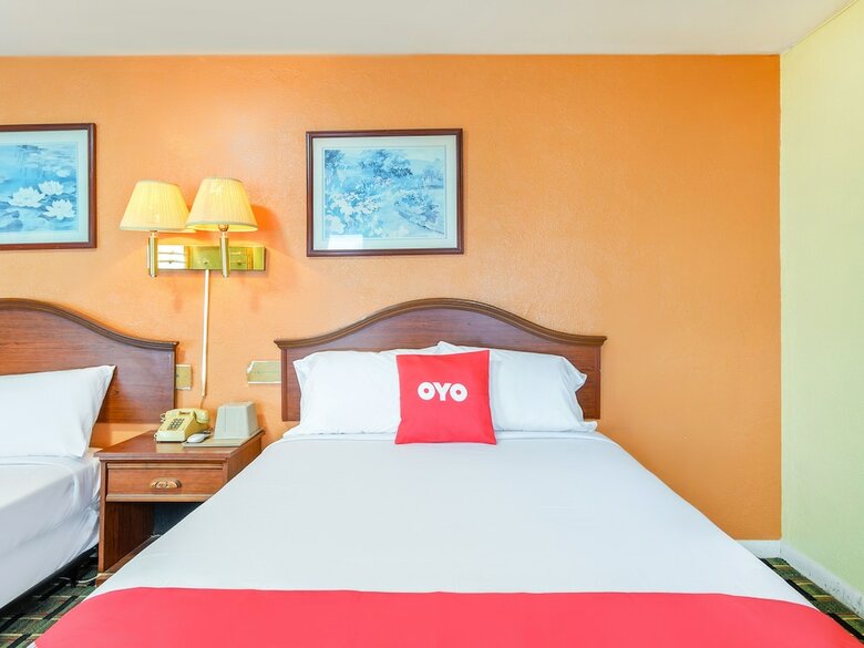 Oyo Hotel Peoria Il I-74