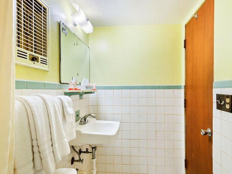 Oyo Hotel Peoria Il I-74