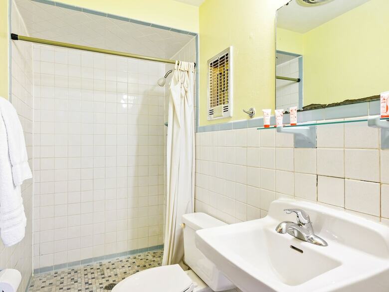 Oyo Hotel Peoria Il I-74