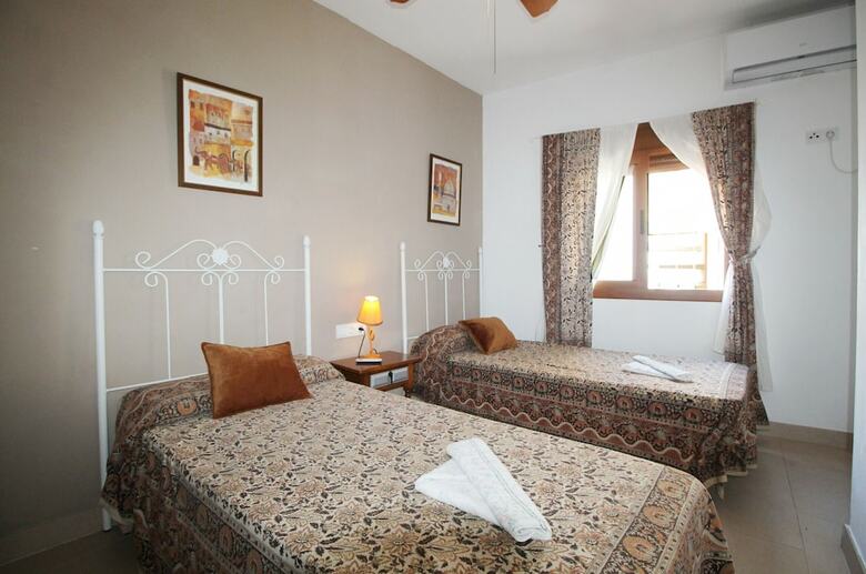 1077 Apartment Paola