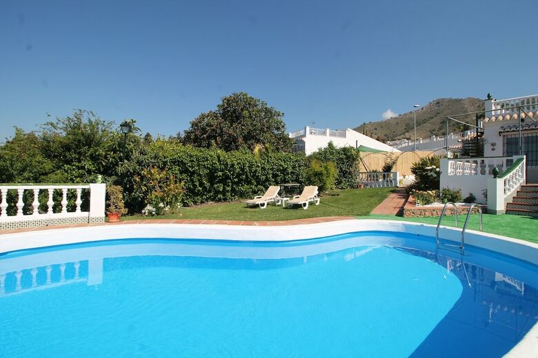 1070 Villa Rosario