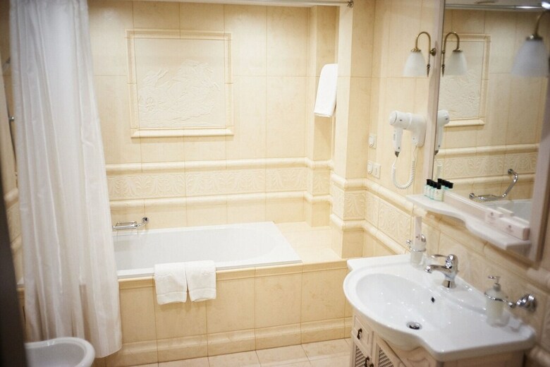 Hotel Grumant Resort And Spa