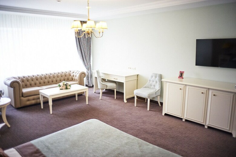 Hotel Grumant Resort And Spa