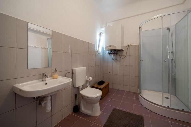 Astoria Design Apartment