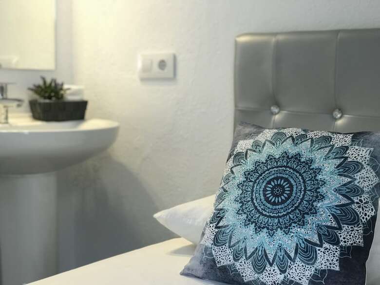 Hotel Lets Holidays Rooms Cadaques