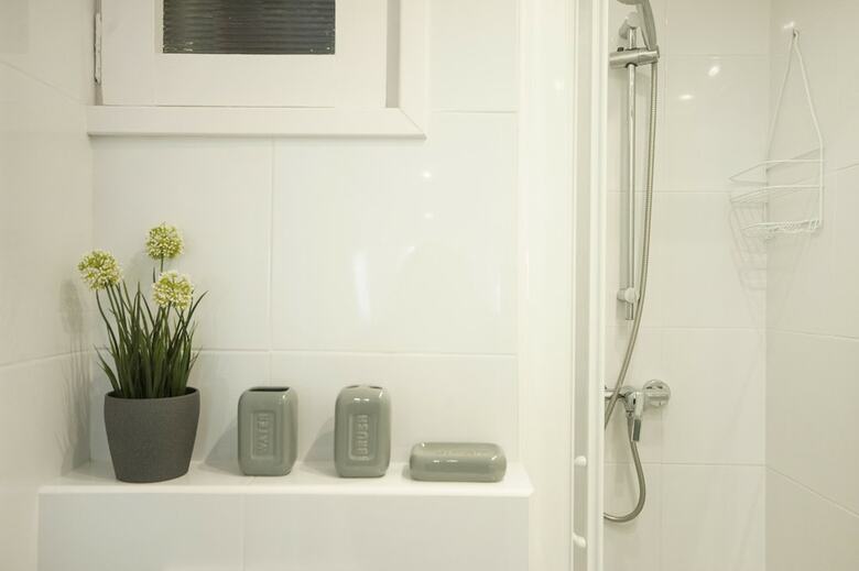 Hotel Lets Holidays Rooms Cadaques