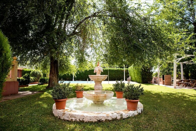 Villa Lucrecia