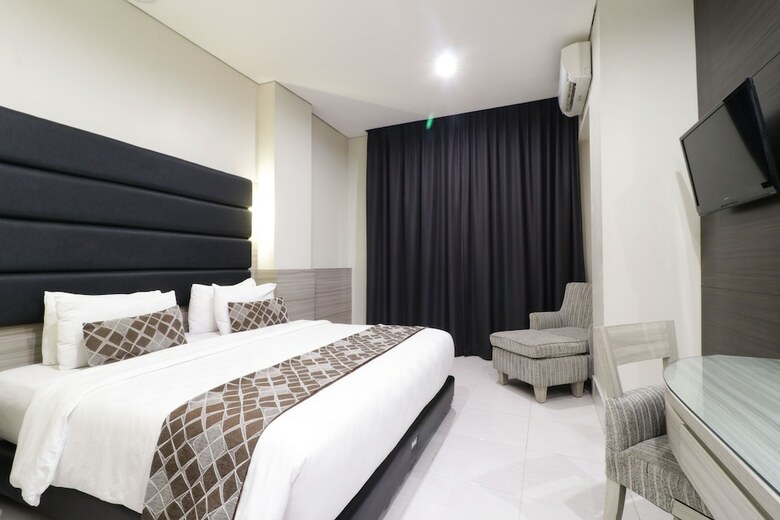 Hotel Gren Alia Jakarta