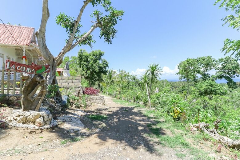Hotel La Colina Bungalow