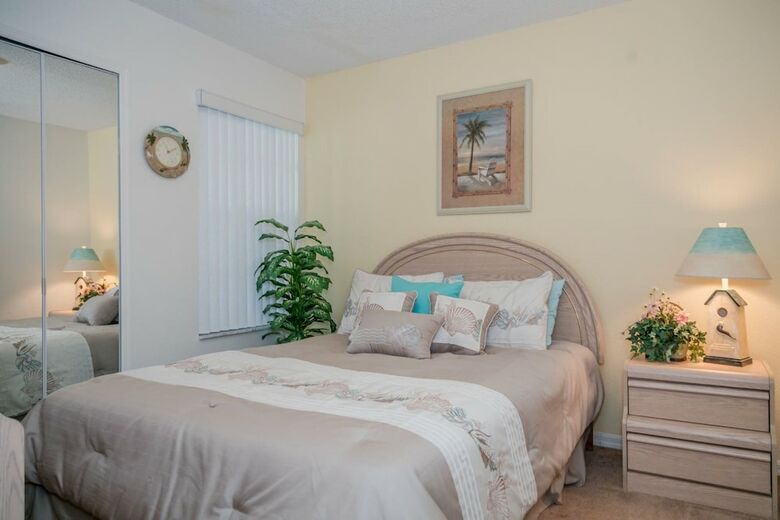 Royal_palm_bay_99