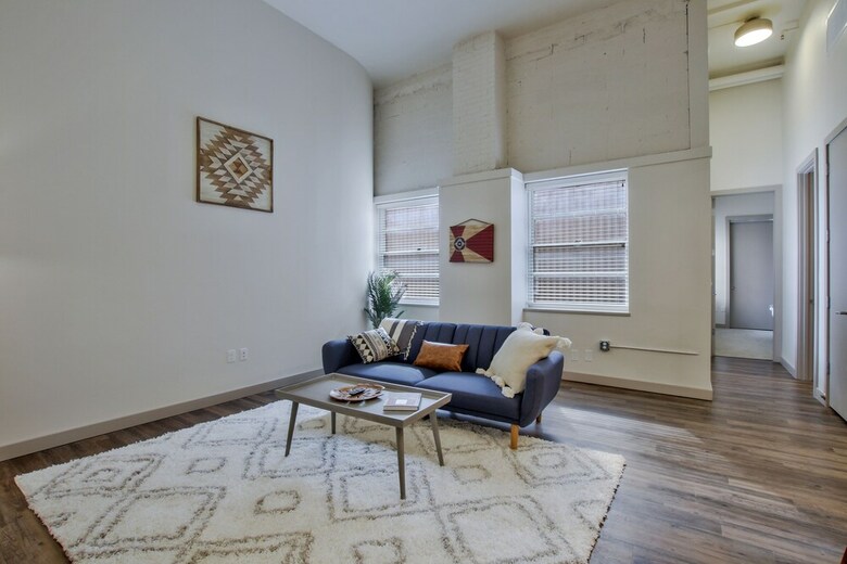 Apartamentos The Old Town Luxury Lofts