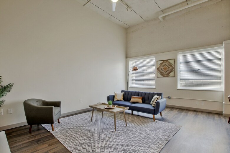 Apartamentos The Old Town Luxury Lofts