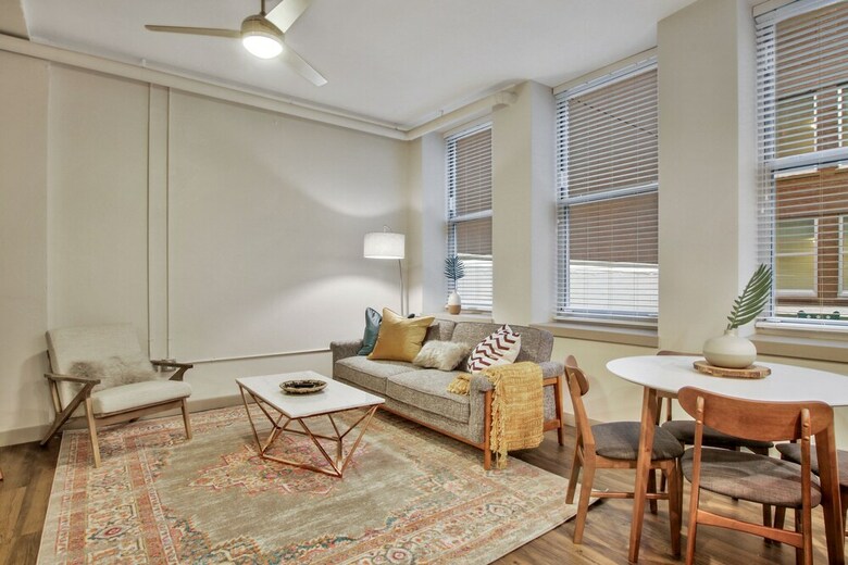 Apartamentos The Old Town Luxury Lofts