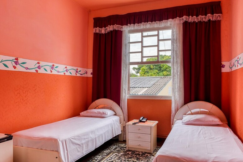 Oyo Grande Hotel Vergani