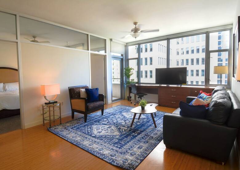 Crashpad Downtown Dallas