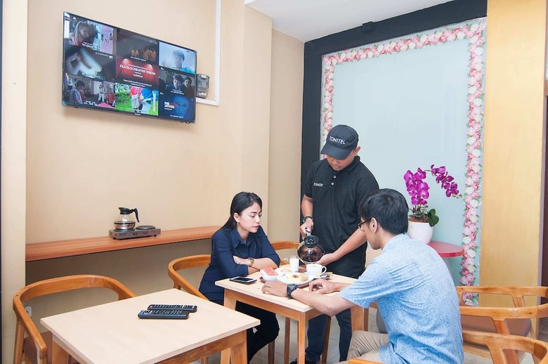 Hostal Tonitel Hotel Malioboro Yogyakarta - Hostel (Adults Only)