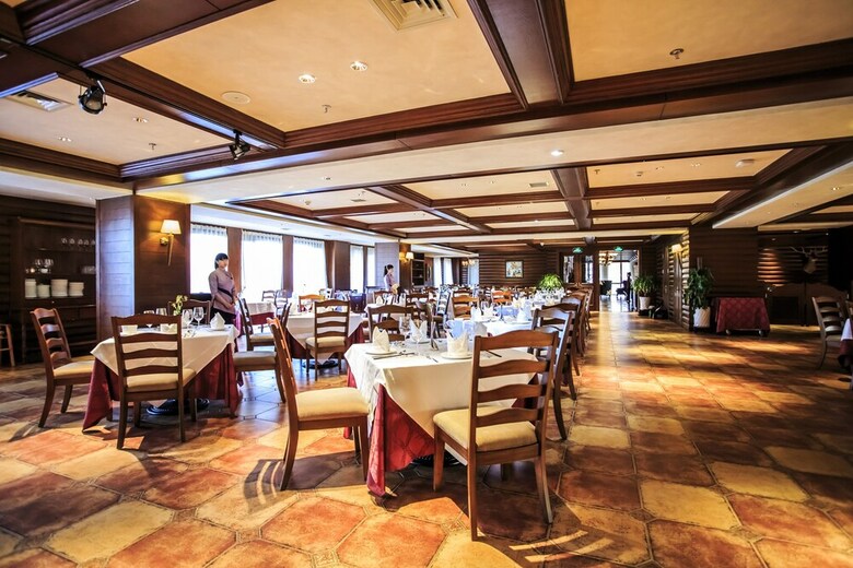 Orenda Teton Hotel