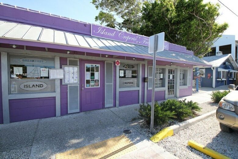 Bay Watch Bungalow