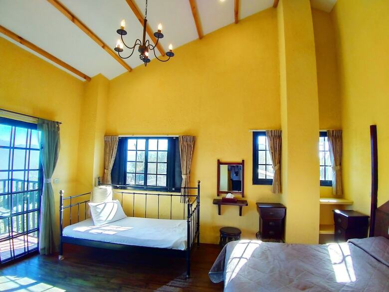 Bed & Breakfast Nuowei Senlin Cottage