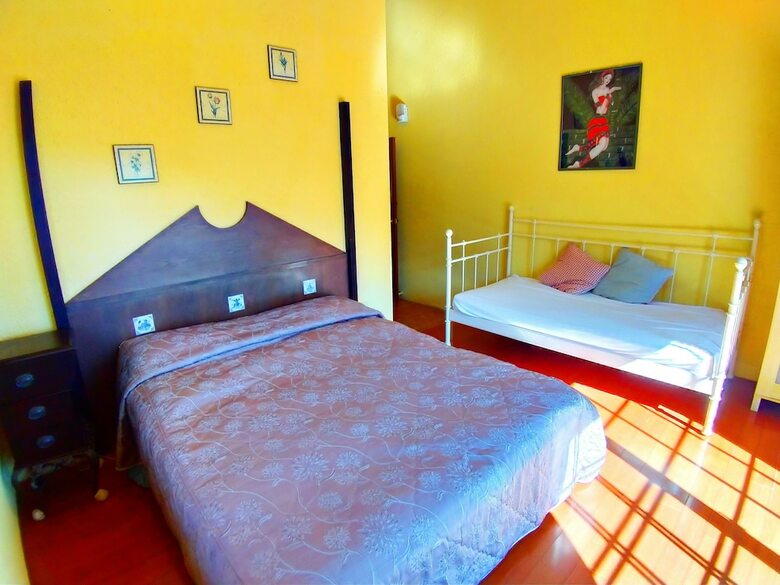 Bed & Breakfast Nuowei Senlin Cottage