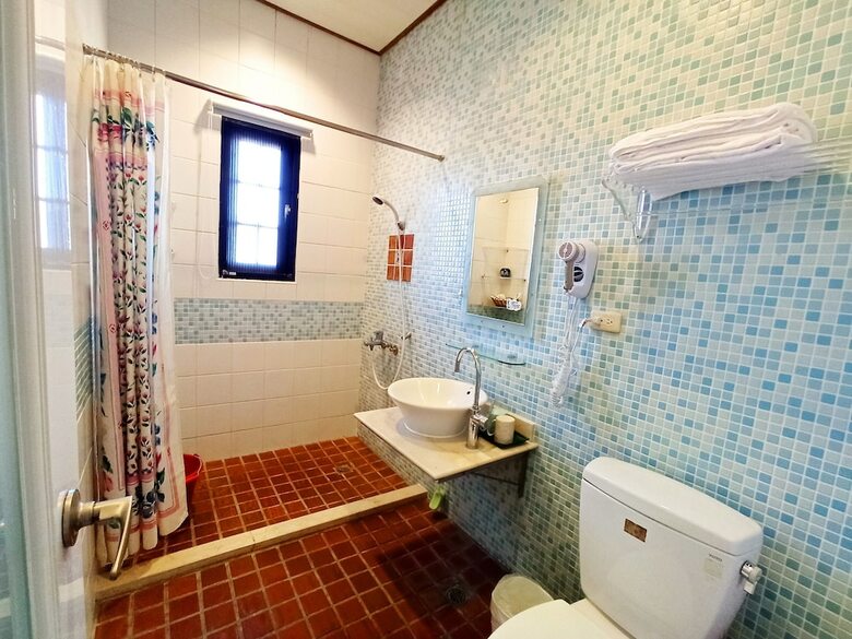 Bed & Breakfast Nuowei Senlin Cottage