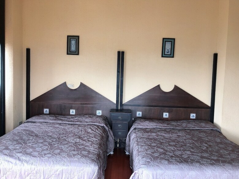 Bed & Breakfast Nuowei Senlin Cottage