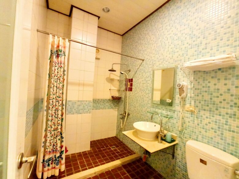 Bed & Breakfast Nuowei Senlin Cottage