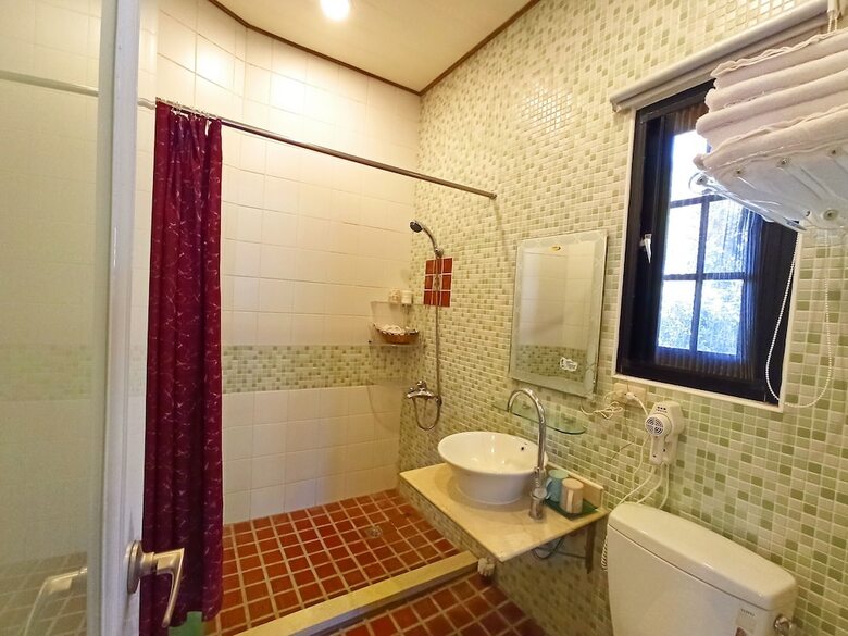 Bed & Breakfast Nuowei Senlin Cottage