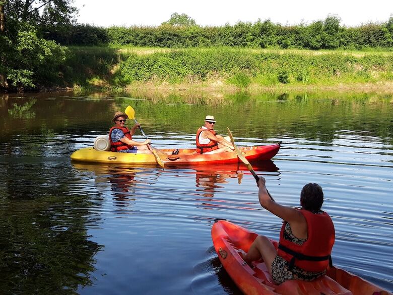 Camping Des 2 Rives