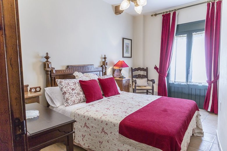 Hotel Mafloras Suites El Bosque