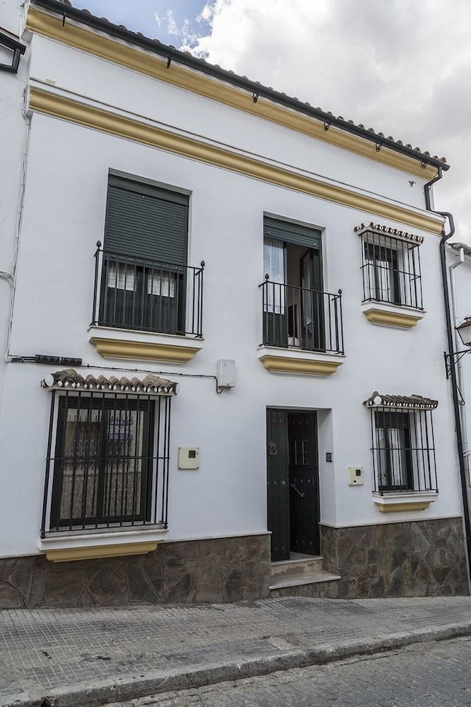 Hotel Mafloras Suites El Bosque