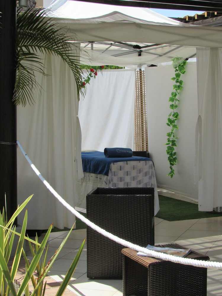 Aparthotel Cortijo Del Mar Resort