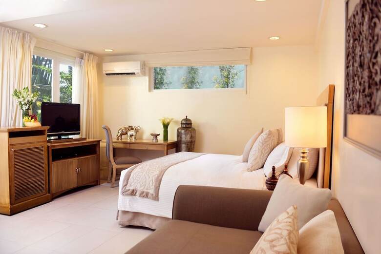 Hotel Discovery Country Suites