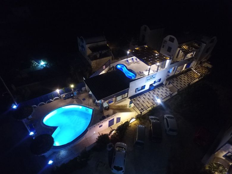 Aparthotel Honeymoon Beach Studios