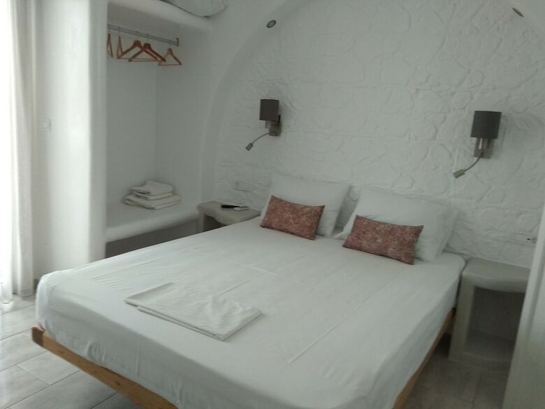 Apartamentos Nikoletta Studios