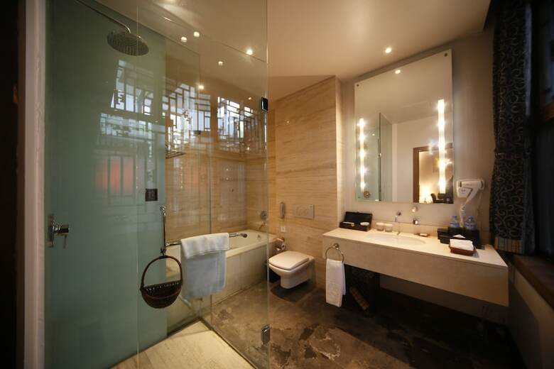 Shichahai Sandalwood Boutique Hotel