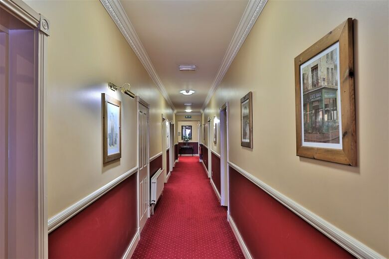 Brook Lodge Hotel Town Centre Killarney